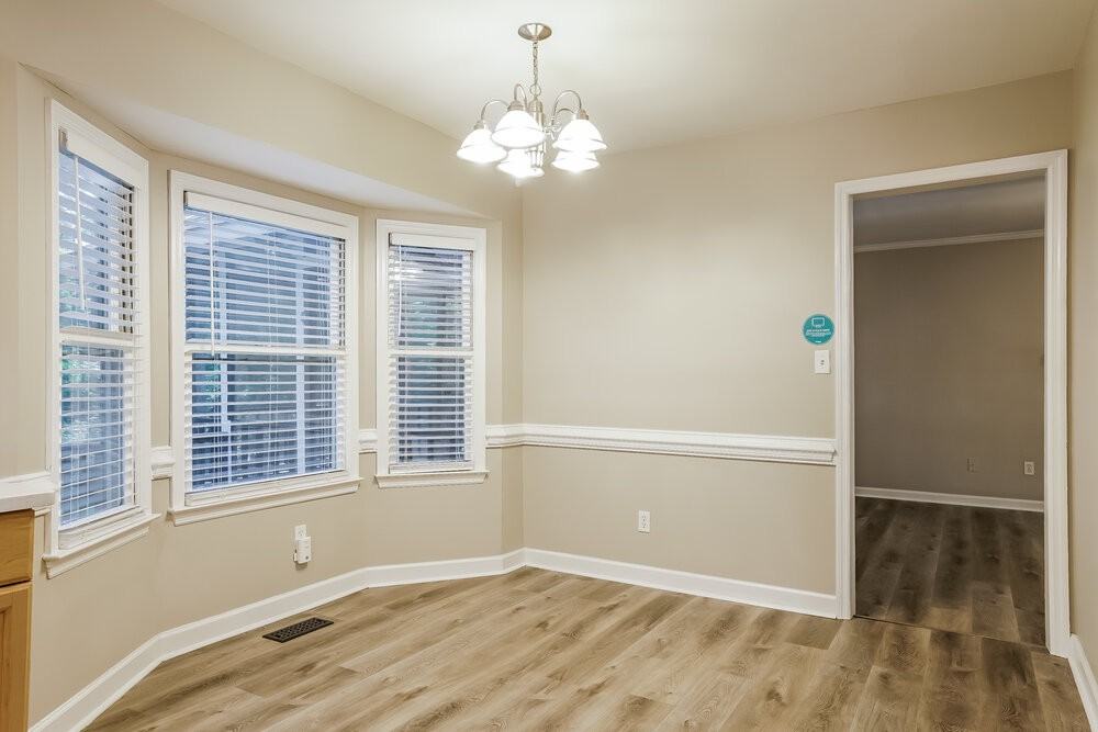 8821 Juaquin Ln - Photo 7 of 17