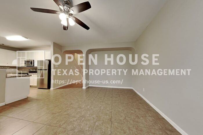 21415 Flower Valley Cir - Photo 5 of 22