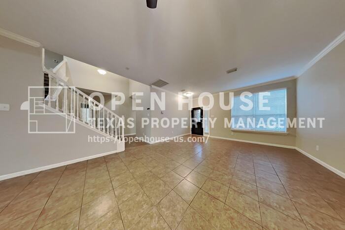 21415 Flower Valley Cir - Photo 6 of 22