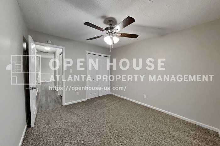 4487 Wesley Way - Photo 4 of 23