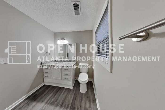 4487 Wesley Way - Photo 6 of 23