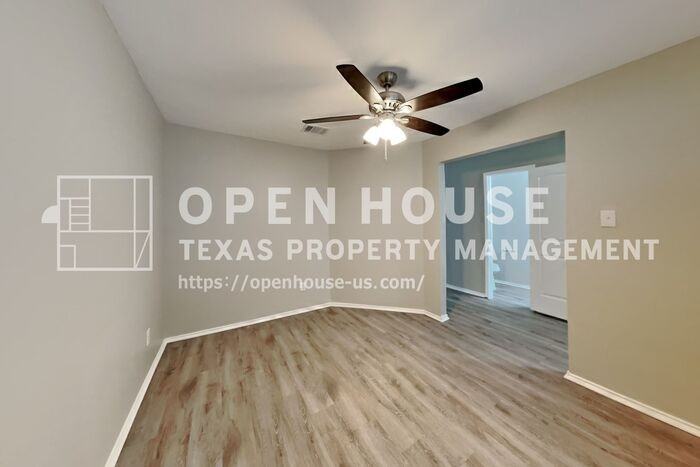 8525 Shallow Creek Drive - Photo 6 of 20