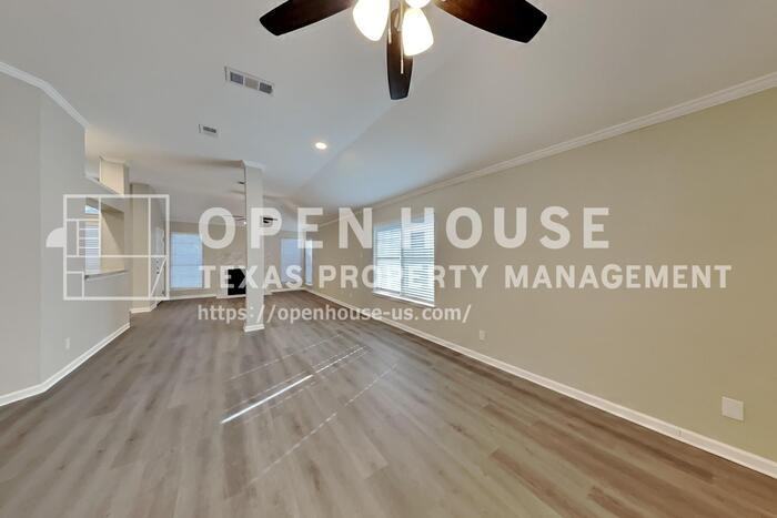 6805 Towerwood Drive - Photo 7 of 23