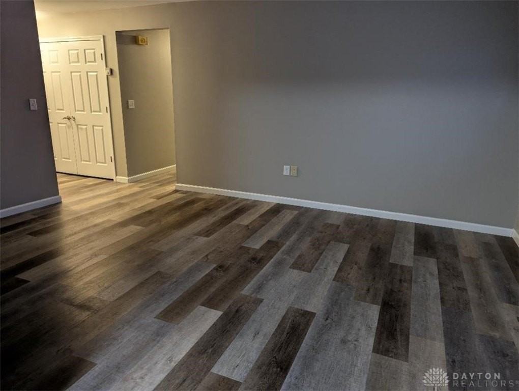 4158 Whitegate Drive - Photo 4 of 18