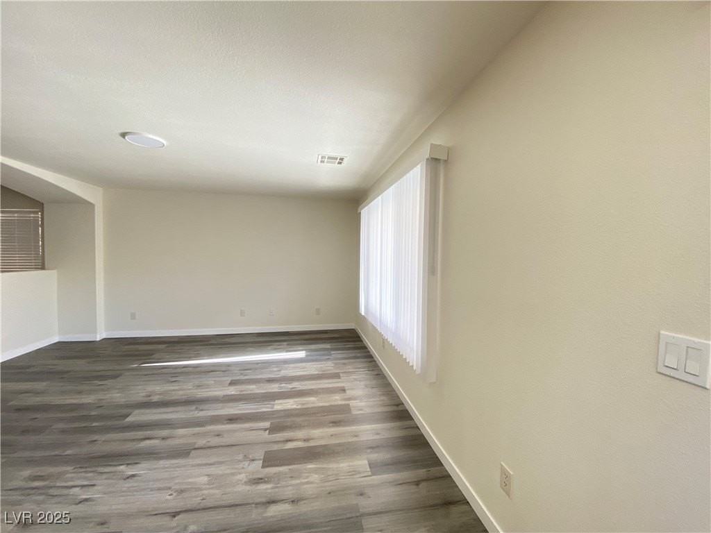 9607 Gatesville Avenue - Photo 7 of 24