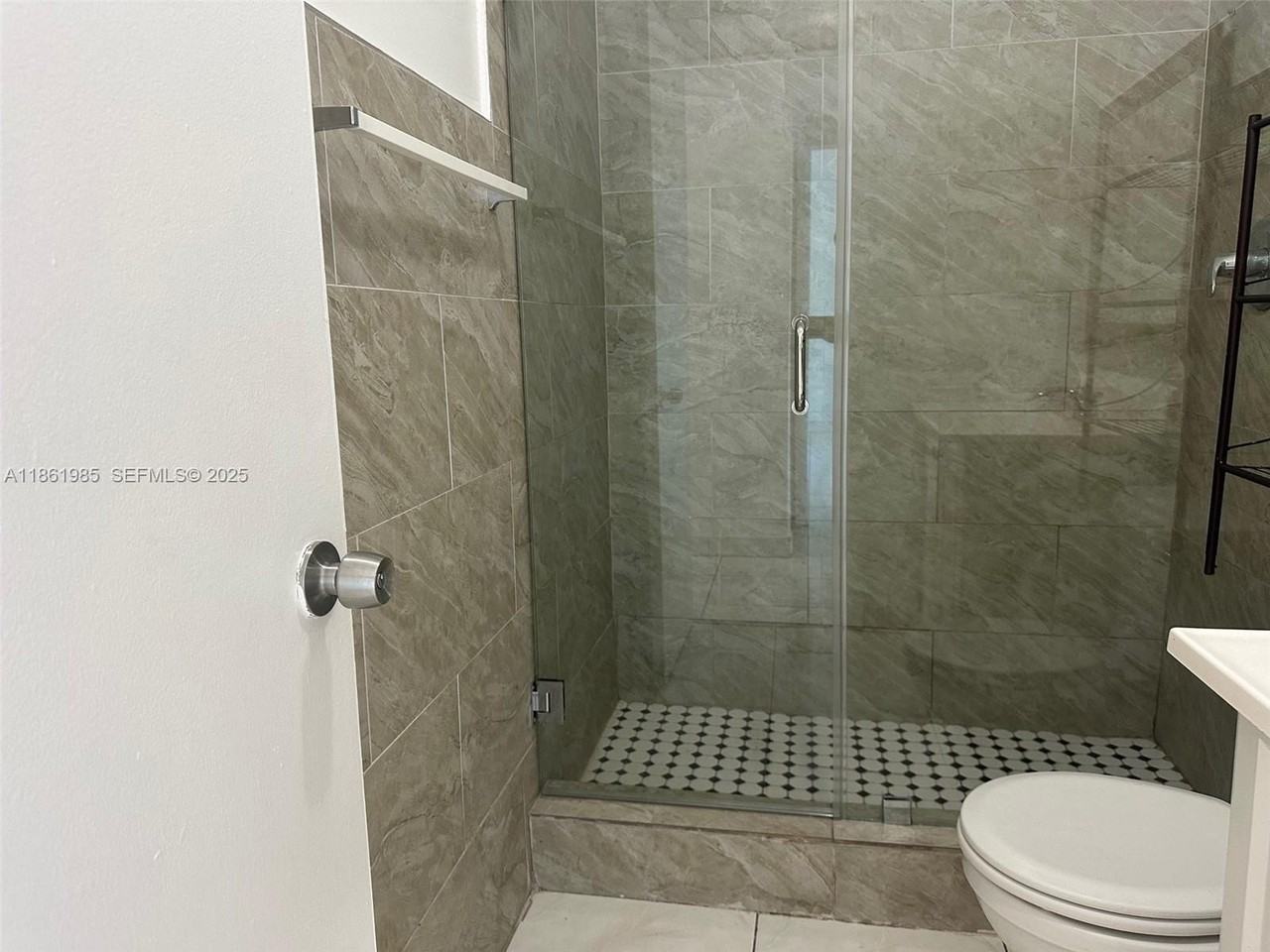 1801 Ne 140th St #111 - Photo 3 of 20