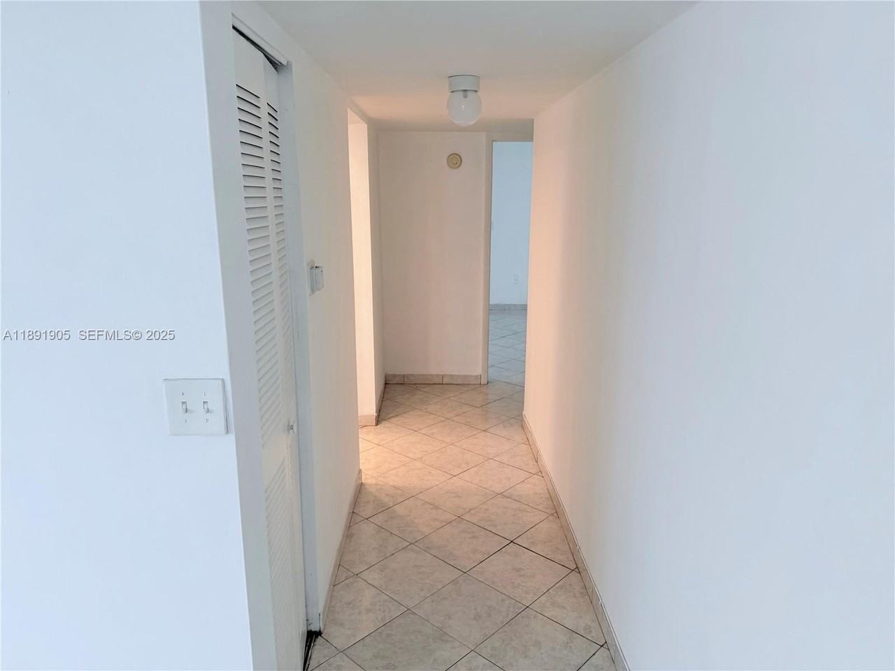 4101 Indian Creek Dr #301 - Photo 6 of 18