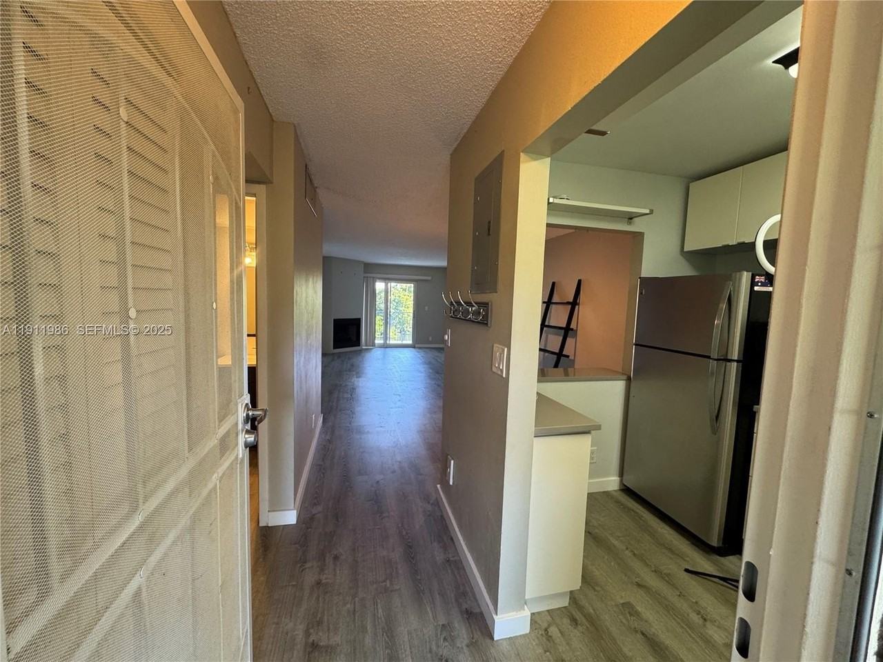 1752 Nw 3rd Ter #317C - Photo 3 of 32