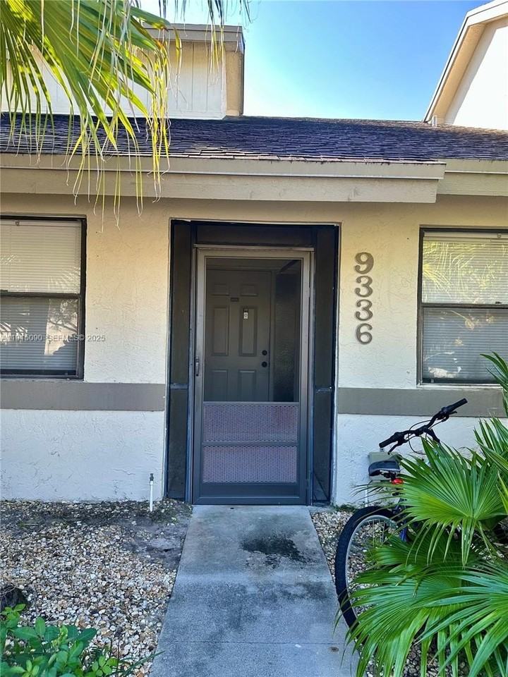 9336 Ketay Cir - Photo 5 of 50