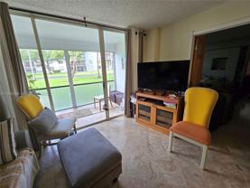 114 Royal Park Drive #1B - Photo 1 of 1