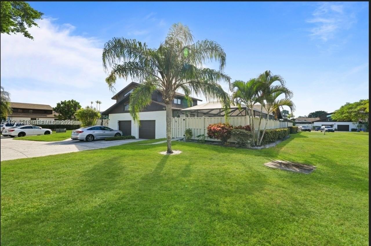 9568 Boca Gardens Parkway #B - Photo 3 of 50