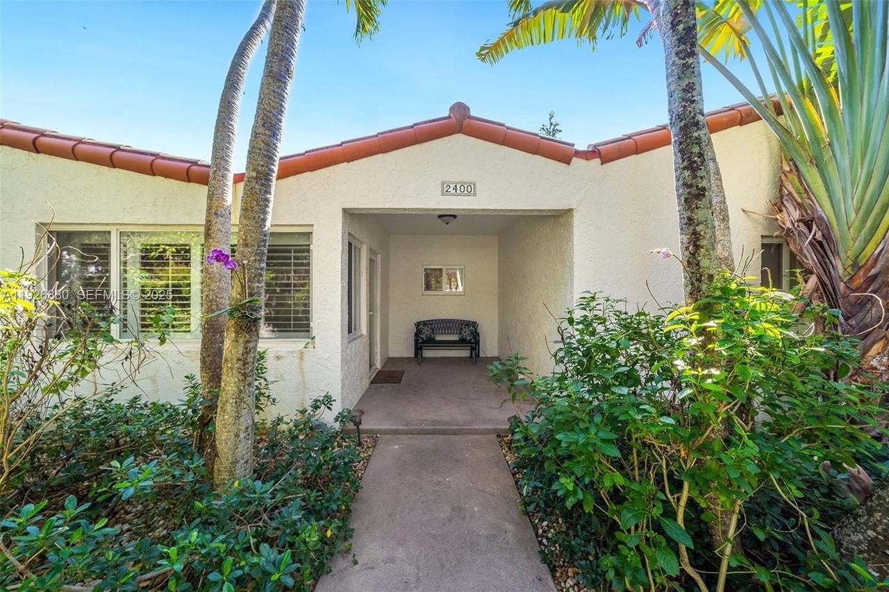 2400 Trapp Ave - Photo 3 of 34