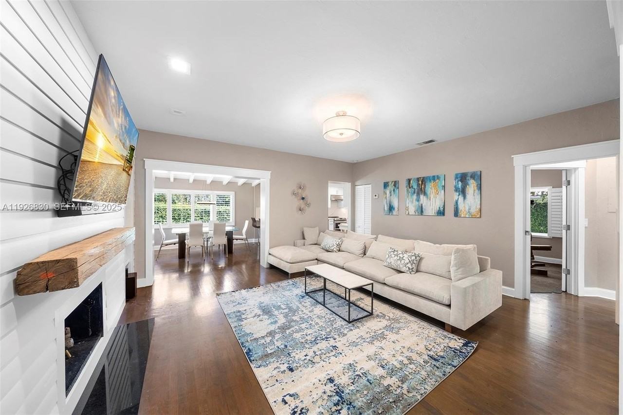 2400 Trapp Ave - Photo 5 of 34