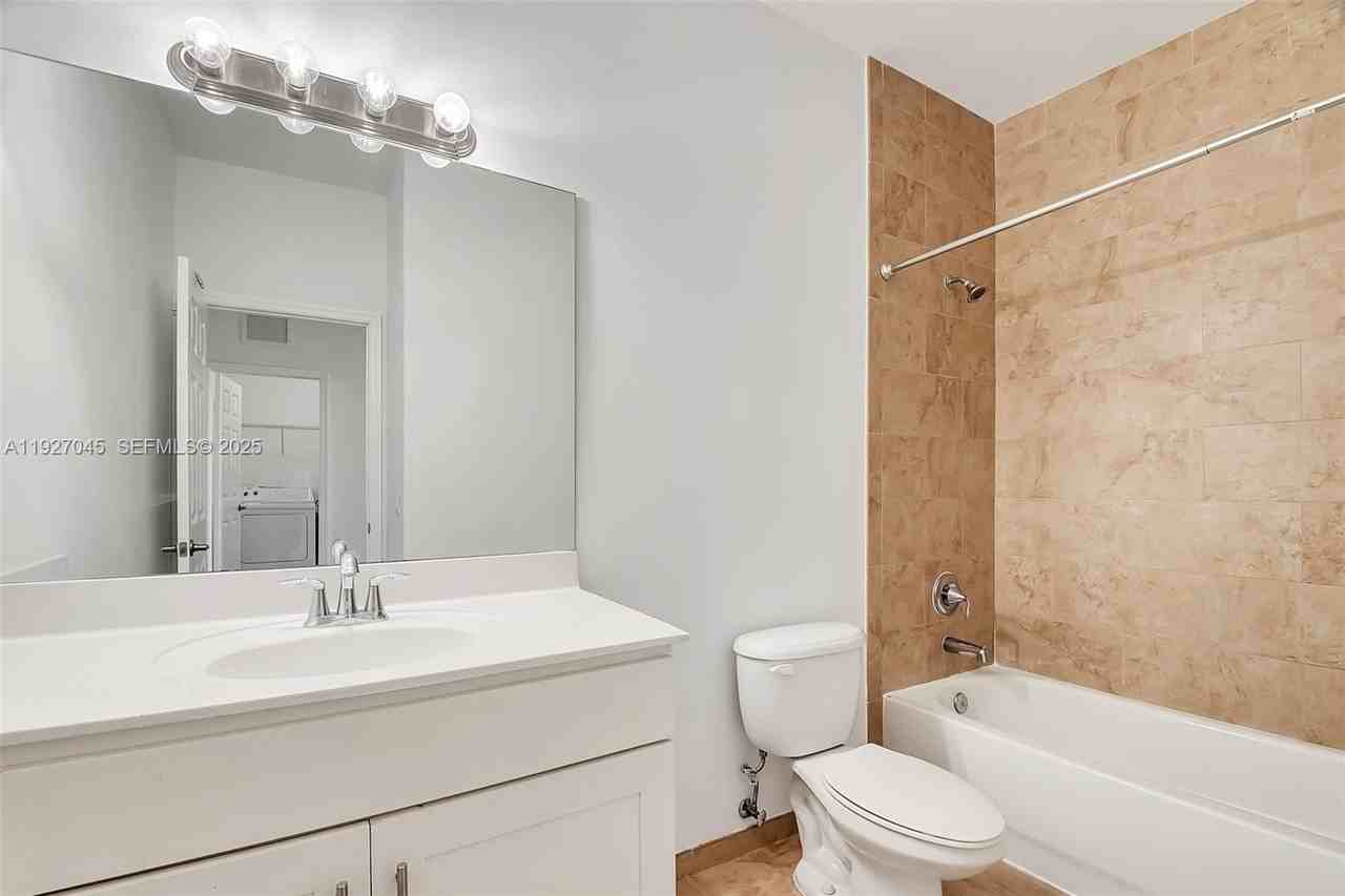 5840 Nw 104th Path #5840 - Photo 6 of 15