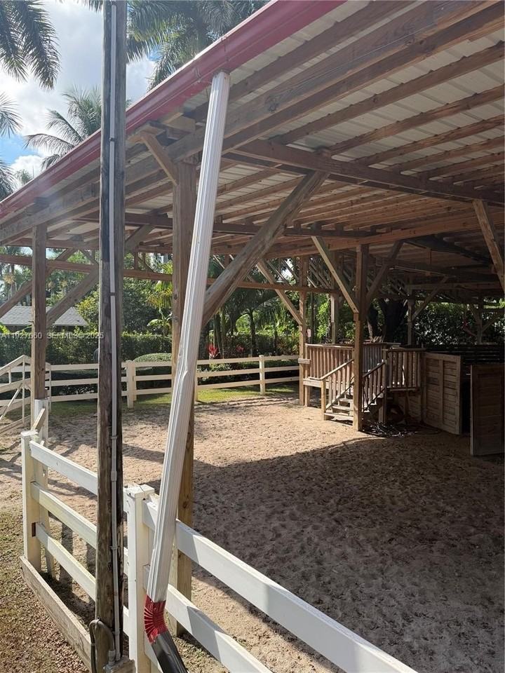 5877 Southwest 123rd Avenue #MAIN - Photo 4 of 34