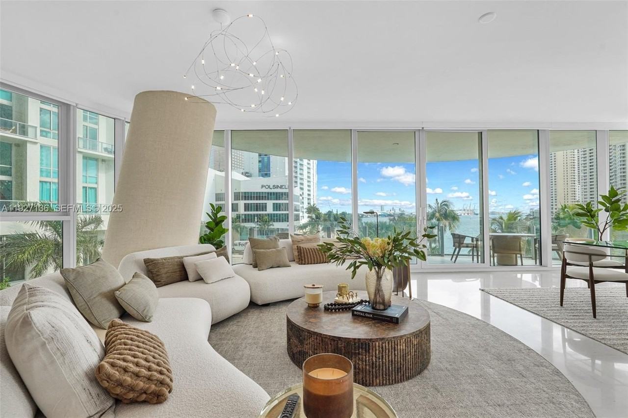 300 Biscayne Boulevard Way #301E