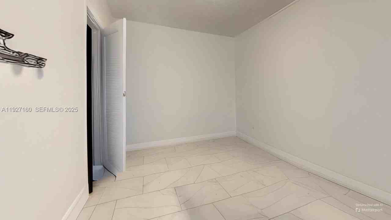 220 Southwest 8th Avenue #1-2 - Photo 7 of 10