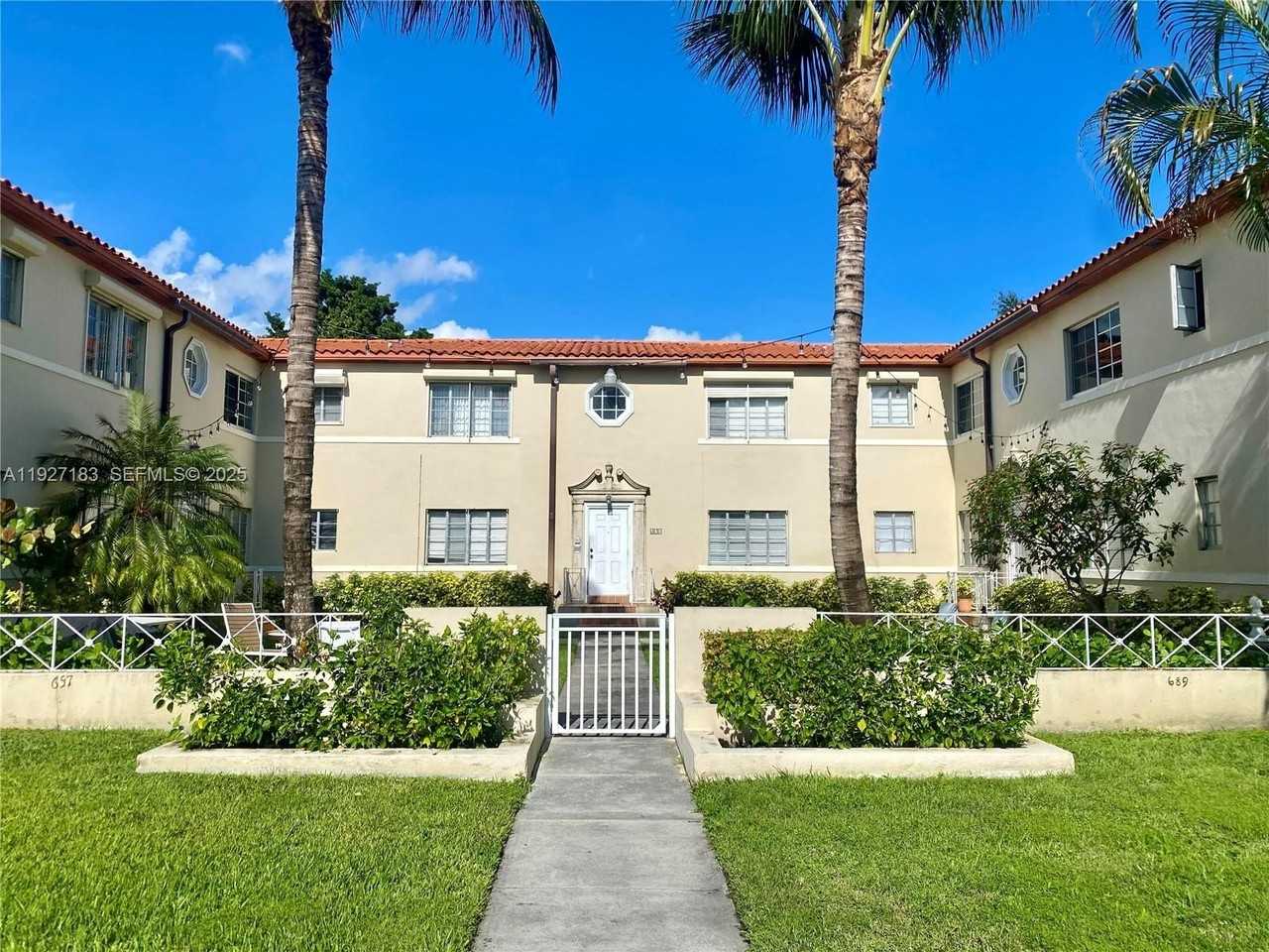 673 Northeast 92nd Street #8F