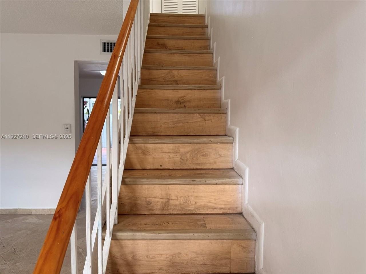 5423 W 22nd Ct #103 - Photo 5 of 11