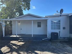 1920 Northwest 4th Street #B - Photo 1 of 1