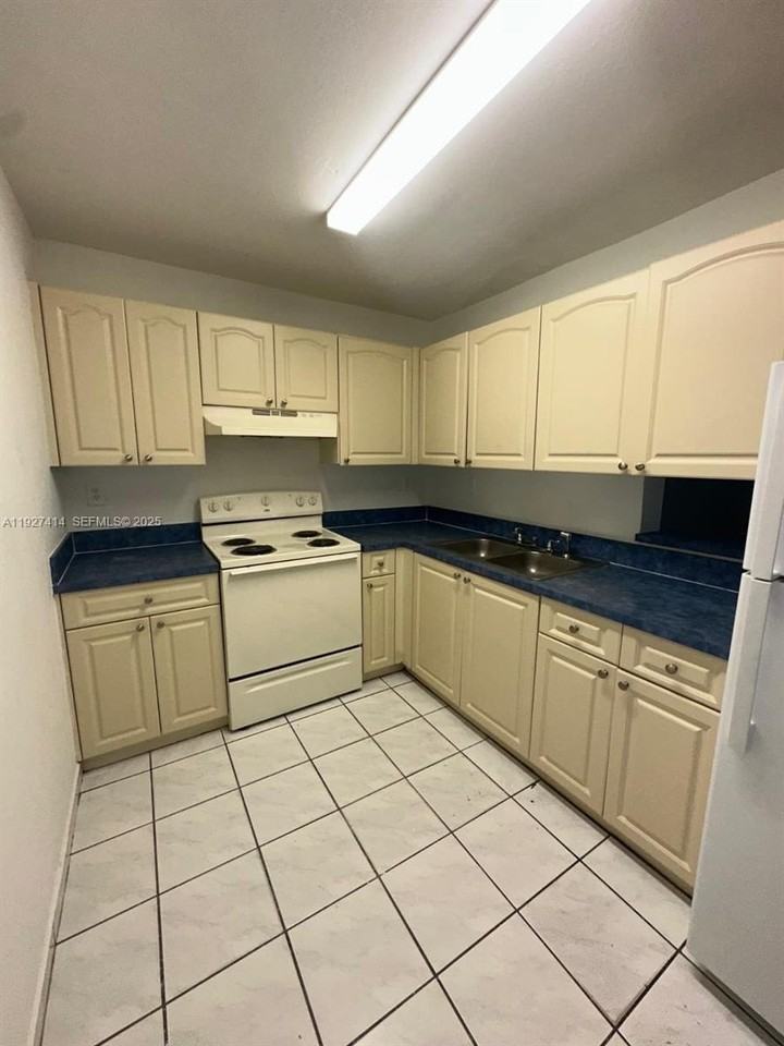 5665 W 20th Ave #308 - Photo 4 of 17