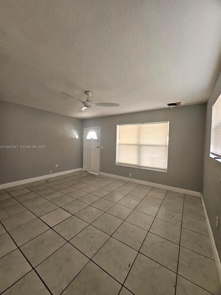 701 North 70th Avenue #0 - Photo 3 of 17