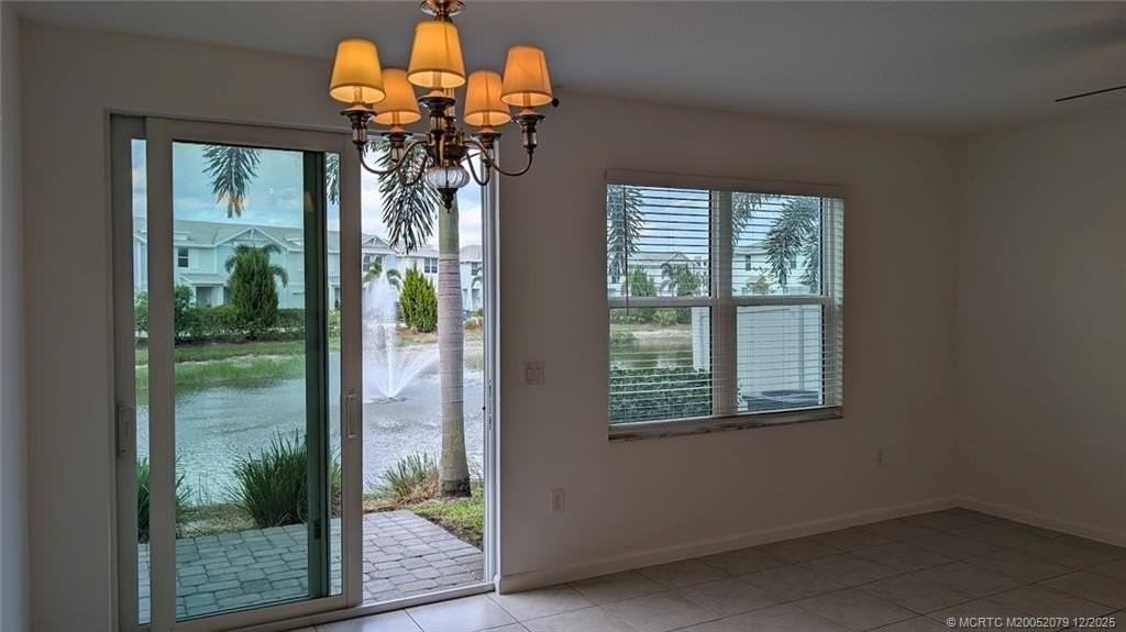 373 Se Sea Hunt Way - Photo 6 of 29