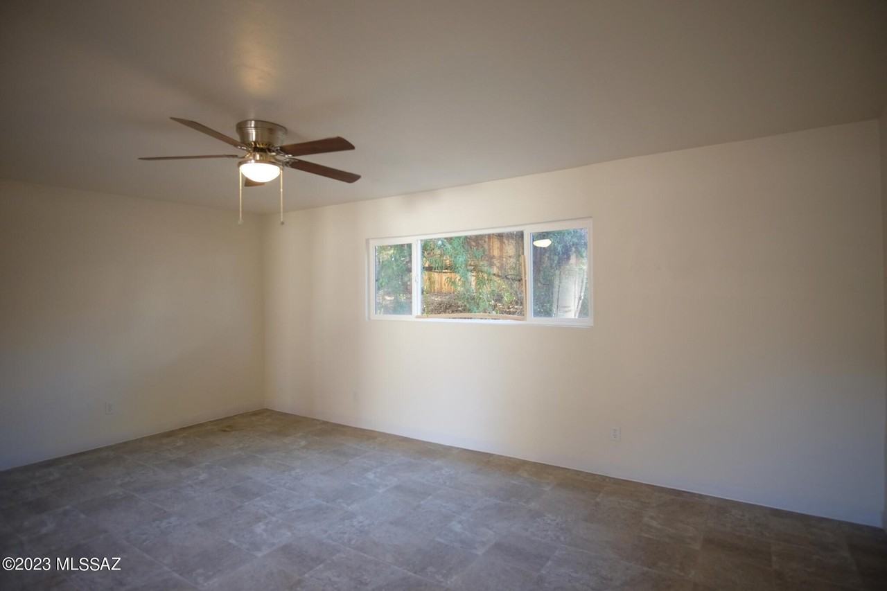 3508 South Mission Road #F - Photo 4 of 28