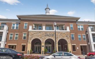 2465 Army Navy Drive #1-405 - Photo 1 of 1