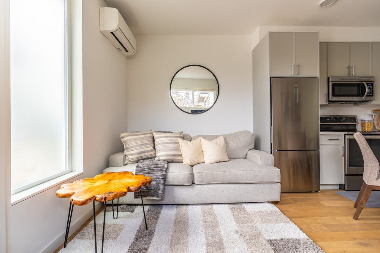 5109C Phinney Ave N #1364267P - Photo 2 of 29