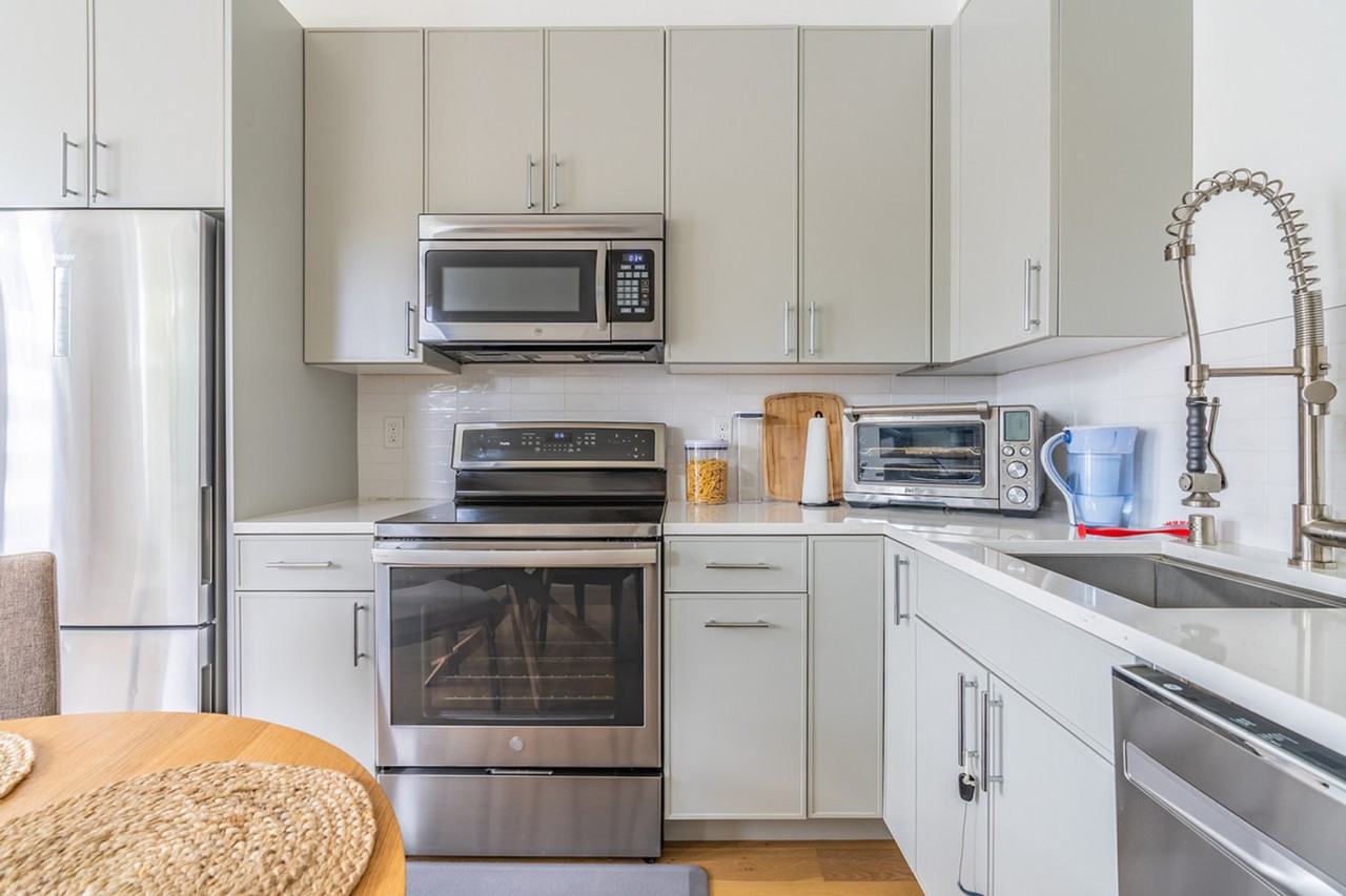 5109C Phinney Ave N #1364267P - Photo 5 of 29