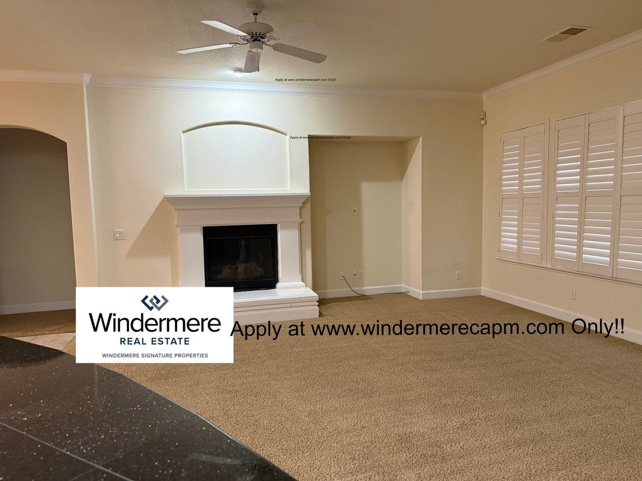 360 Hawkcrest Cir - Photo 7 of 31