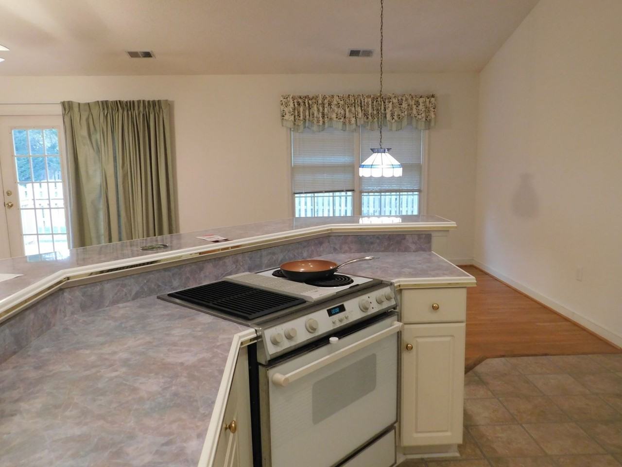 108 Senseny Glen Drive - Photo 6 of 21