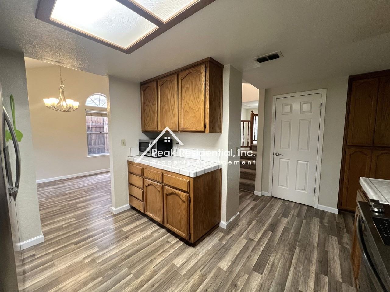 8256 Benjamin Dr - Photo 6 of 24