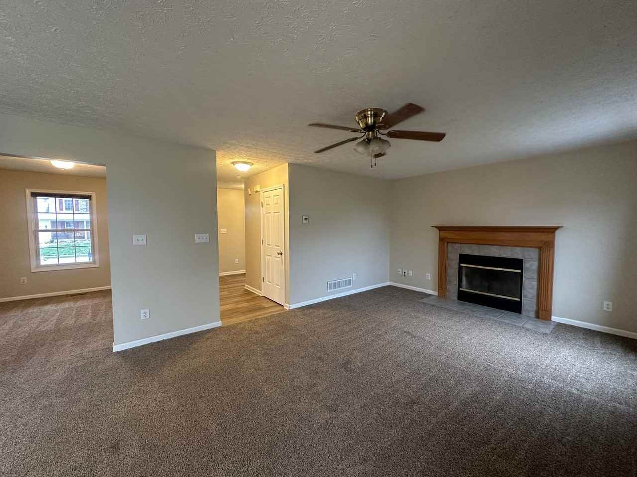 14204 Victory Ridge Dr - Photo 5 of 28