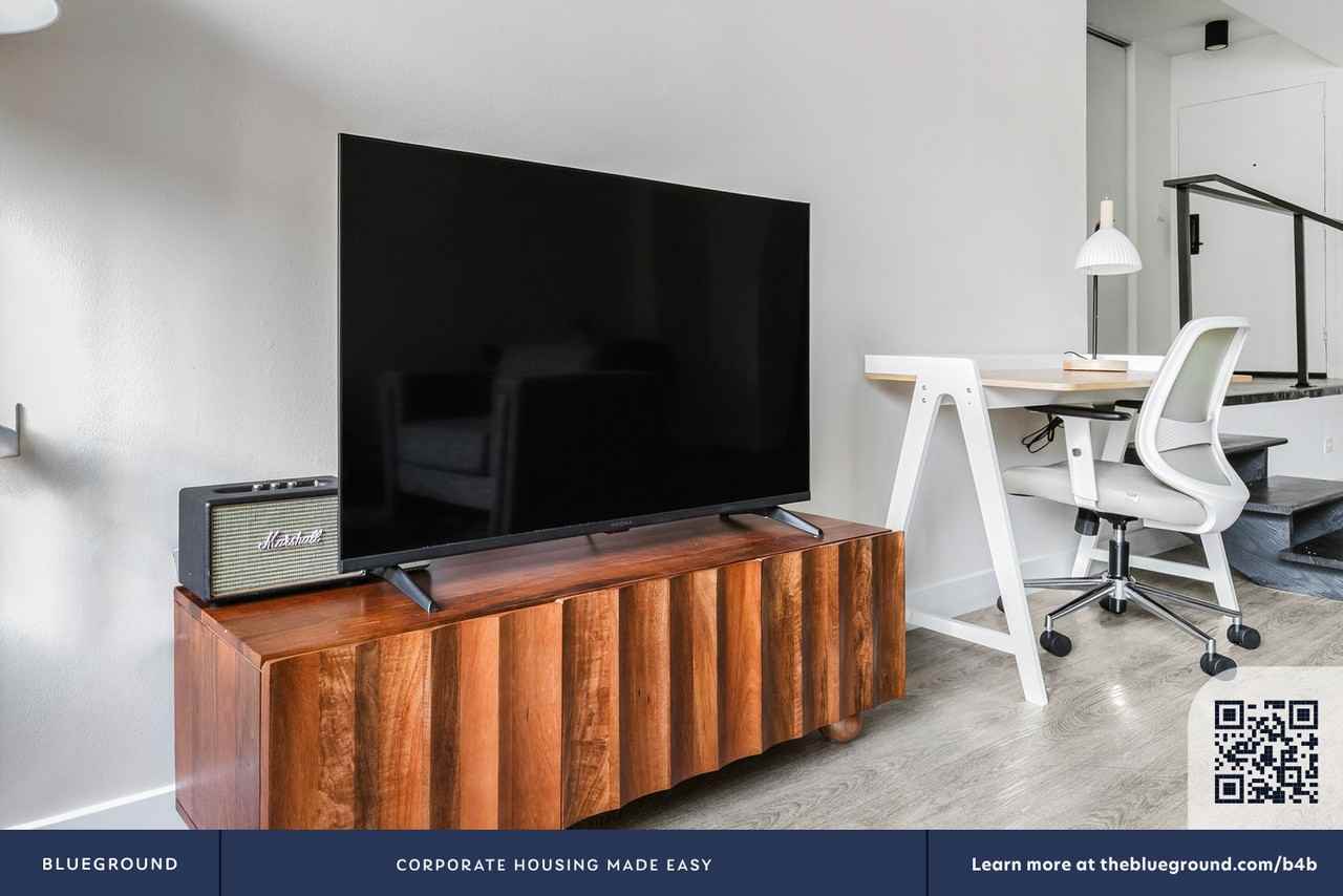 21 East Chestnut Street - Photo 6 of 22