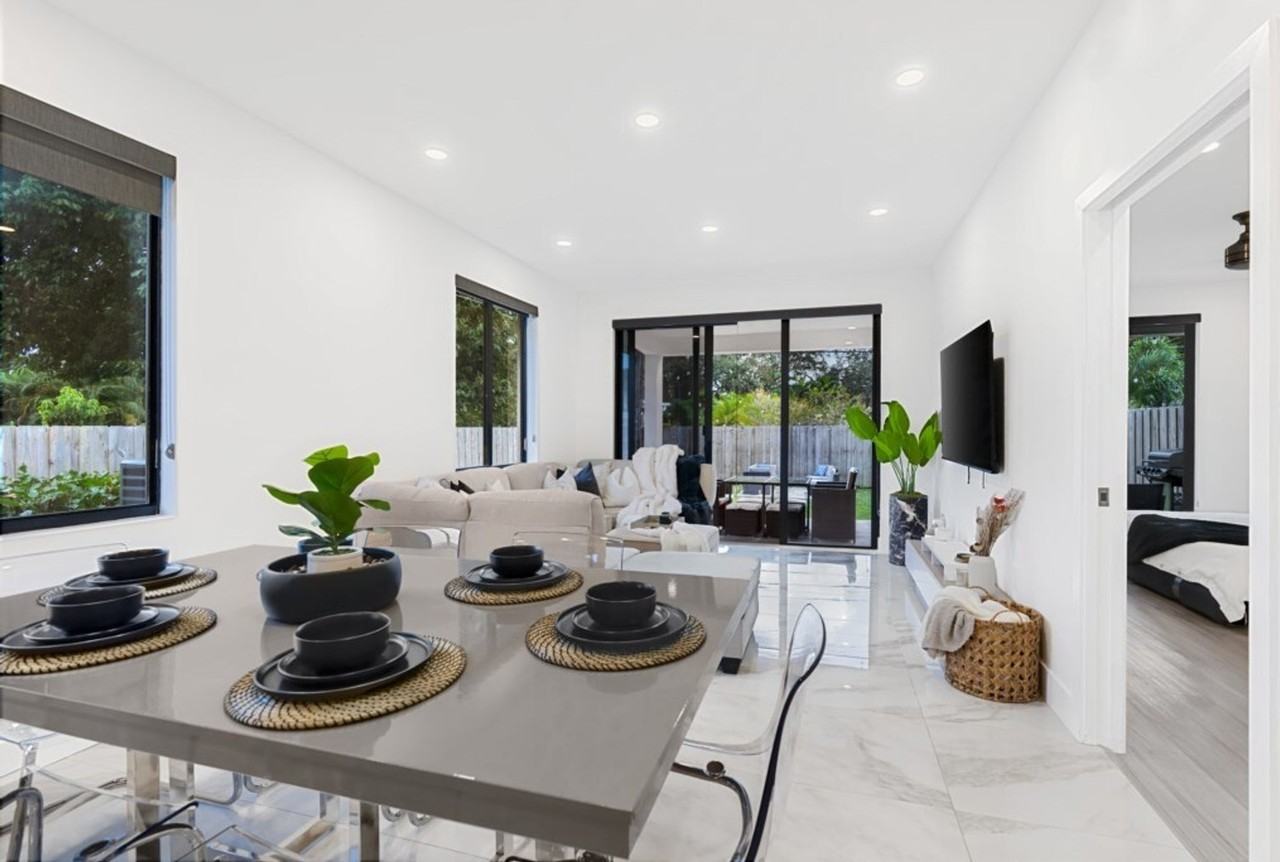 826 Sw 14th Ct #1287063P - Photo 3 of 21