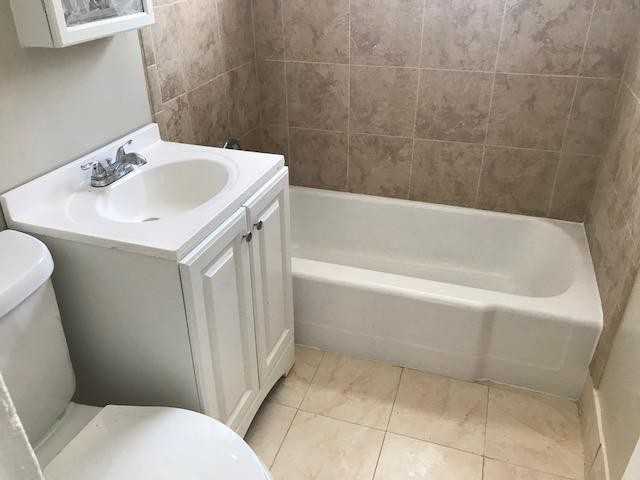 5221 Eadie Pl - Photo 3 of 17