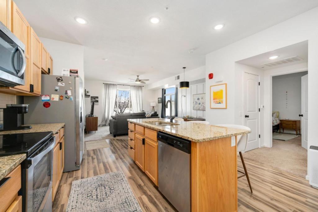 2980 Kincaid Drive - Photo 4 of 15