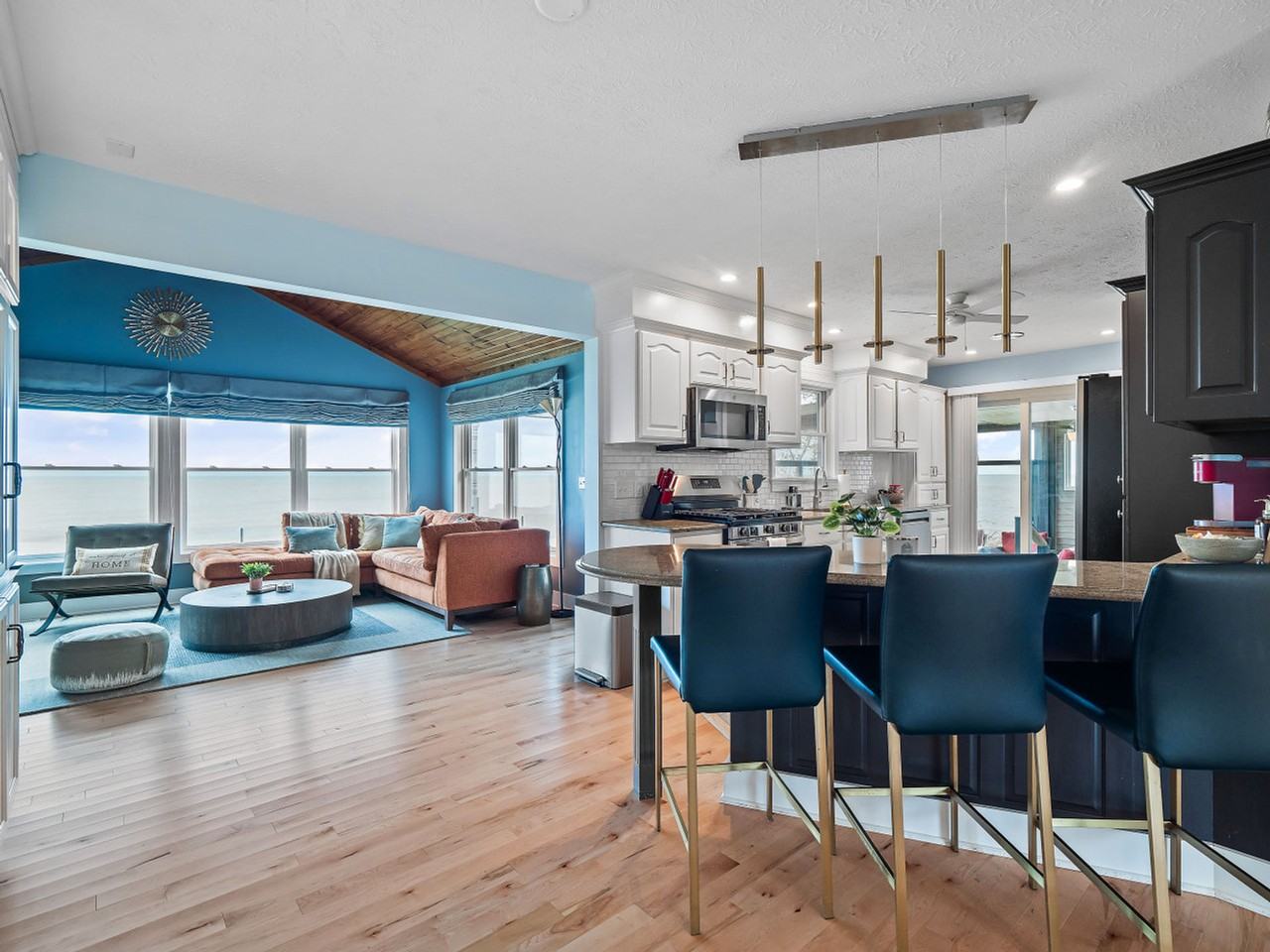 32414 Lake Rd #1321796P - Photo 2 of 50