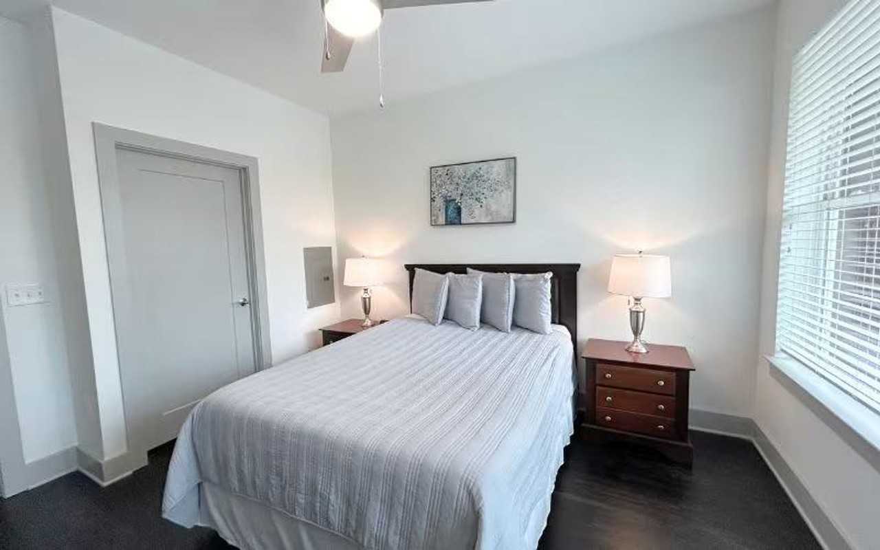 679 Edgewood Ave Ne #1328923P - Photo 4 of 14