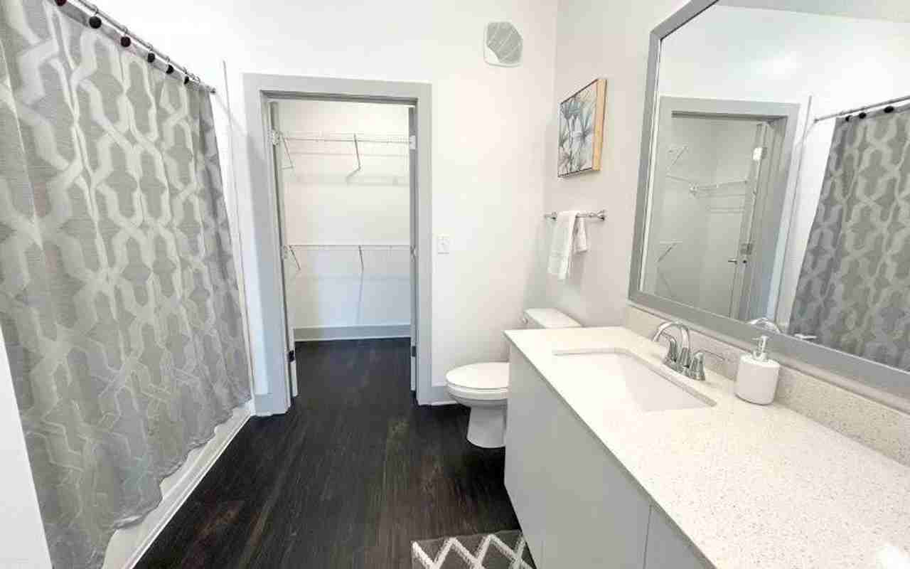 679 Edgewood Ave Ne #1328923P - Photo 6 of 14