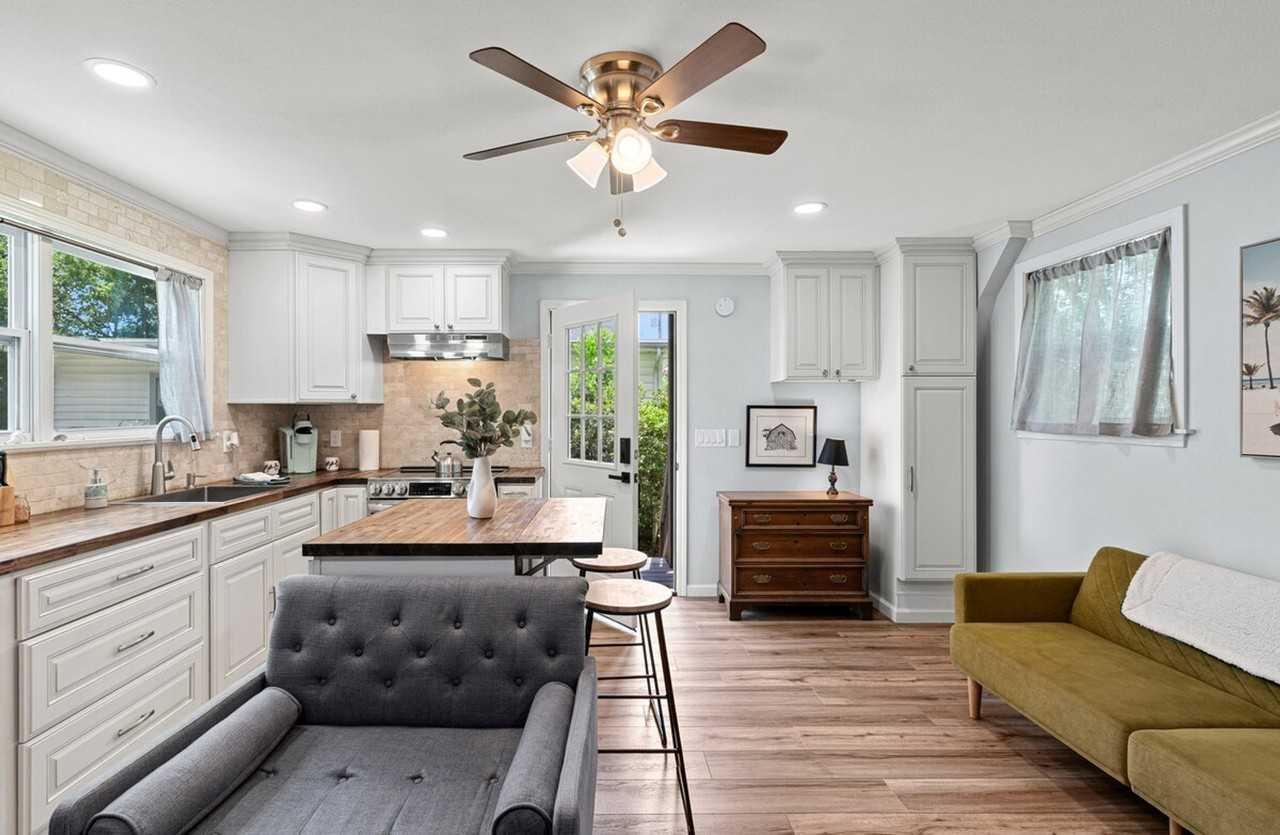 2 Mead Drive - Photo 2 of 71