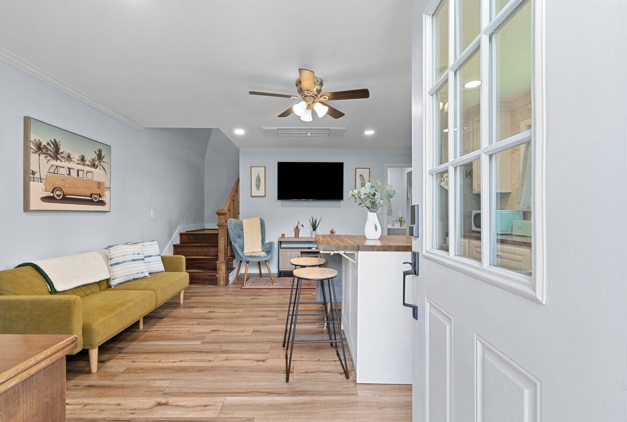 2 Mead Drive - Photo 4 of 71