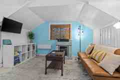 912 Little Bay Ave - Photo 1 of 1