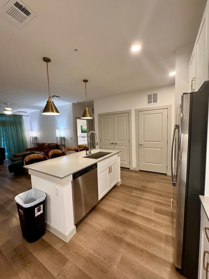 1301 Leah Avenue - Photo 3 of 30