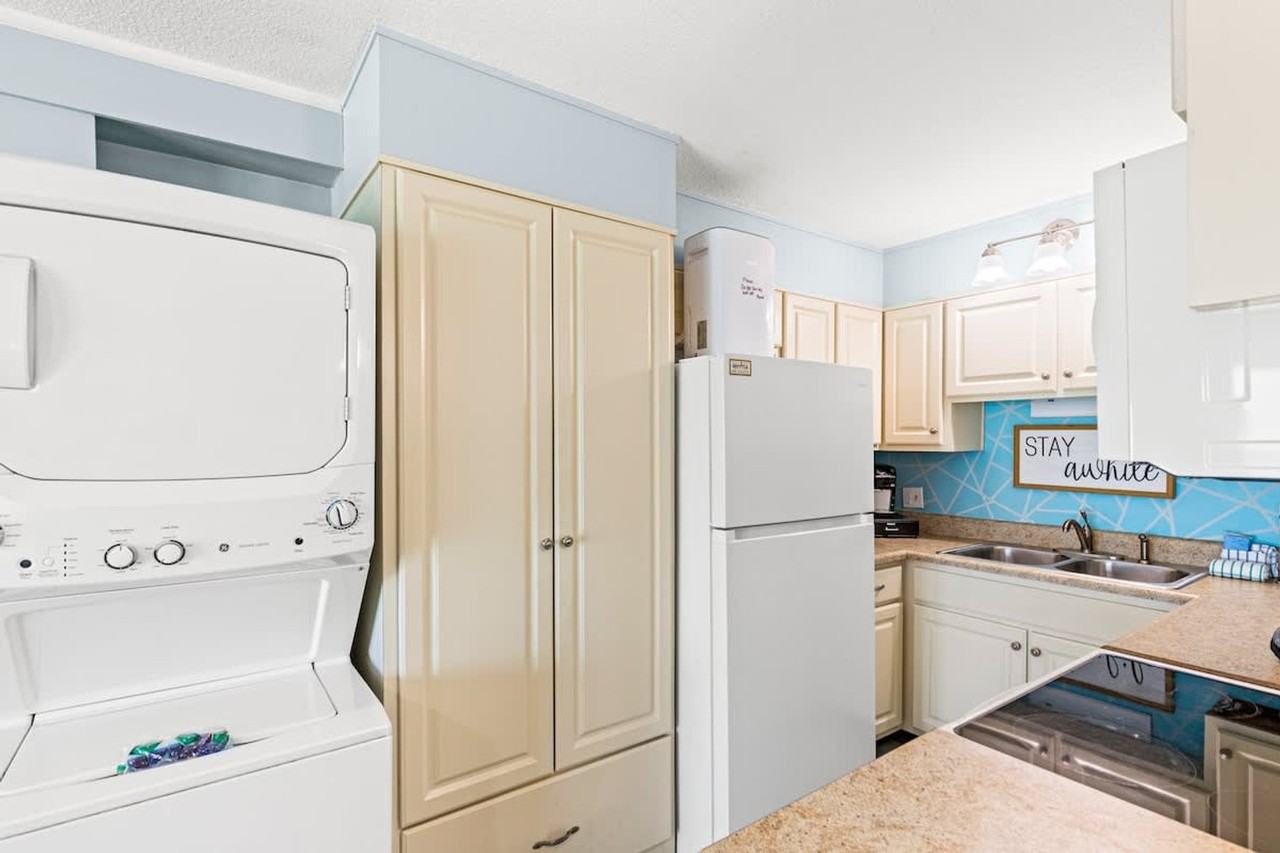 5004 Thomas Dr #1354961P - Photo 6 of 22