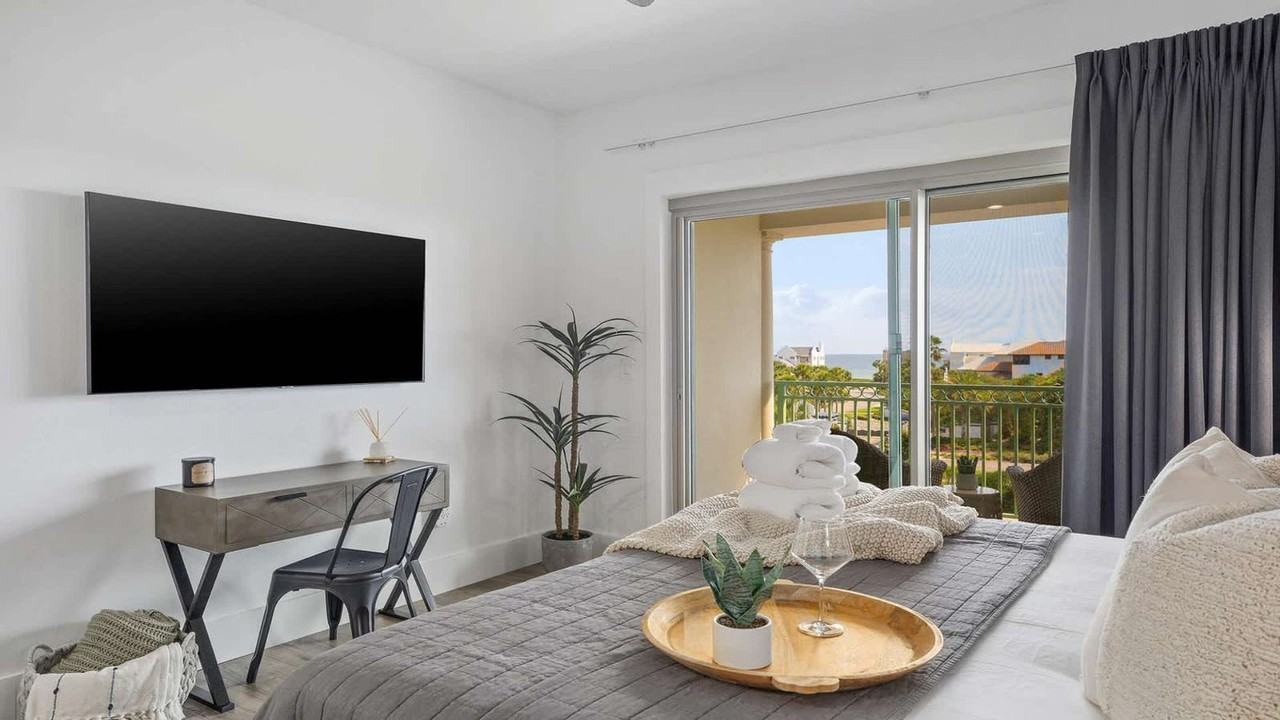 9955 E County Highway 30a #1354967P - Photo 3 of 26