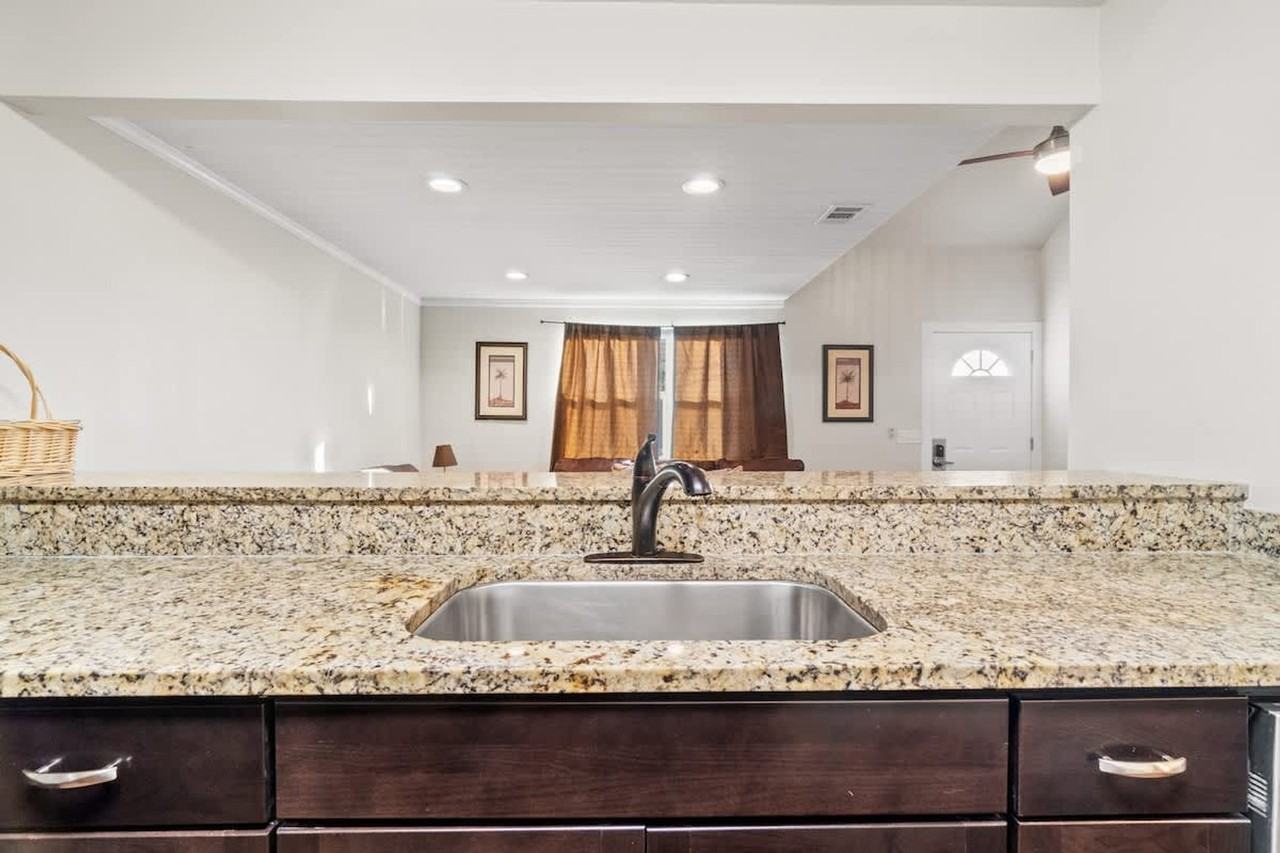 5218 Beach Dr #1354910P - Photo 5 of 14