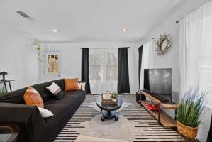 featured image of 14811 Foy Dr